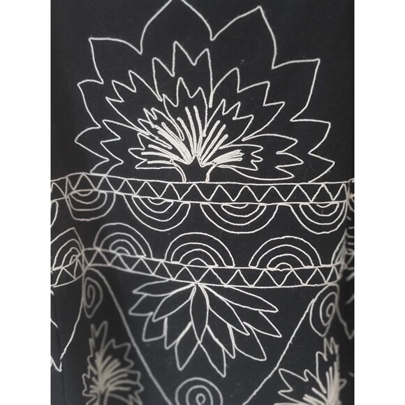 Talbots A-Line Skirt Black Floral Embroidered Lotus Flower Boho Retro Sz 6 - Picture 3 of 7